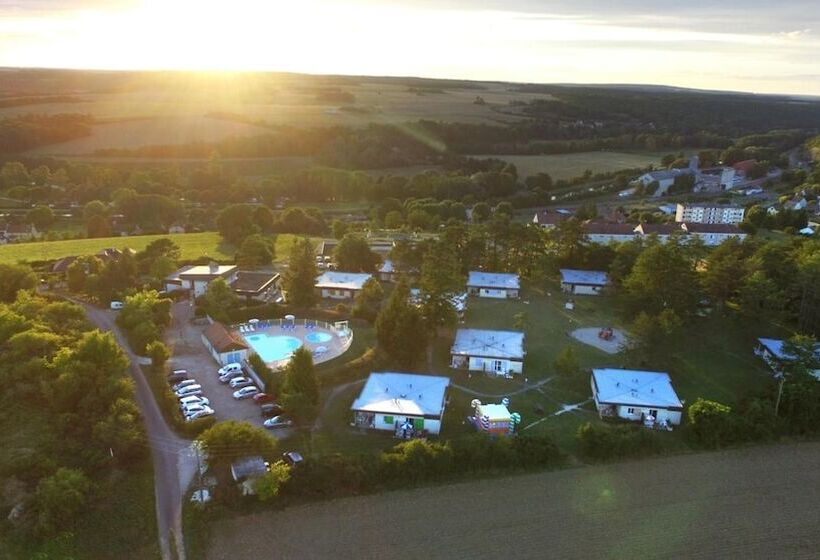 فندق Village Vacances Chatel Censoir