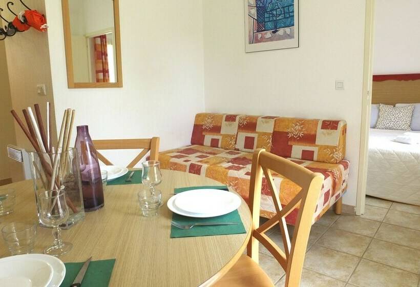 فندق Vvf Château Sur La Vienne Lac De Vassivière