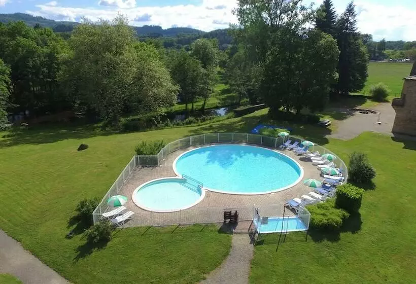 Hotelli Vvf Château Sur La Vienne Lac De Vassivière