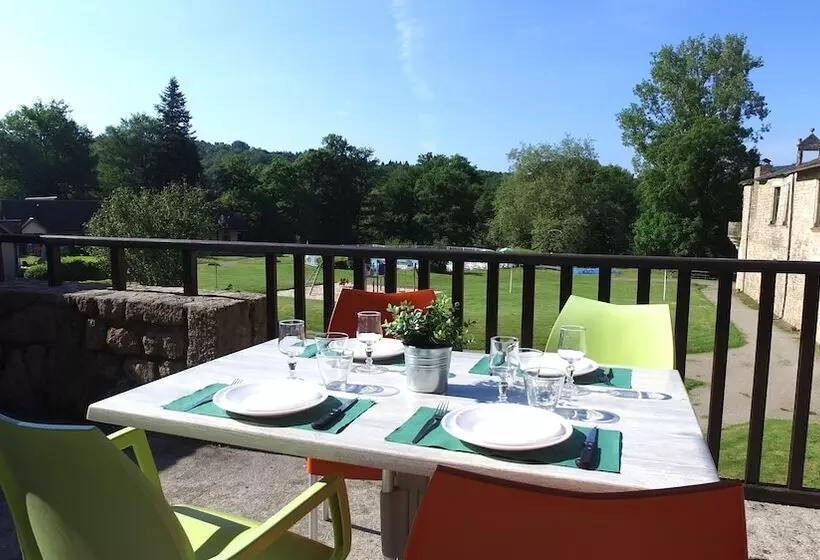 Hotelli Vvf Château Sur La Vienne Lac De Vassivière