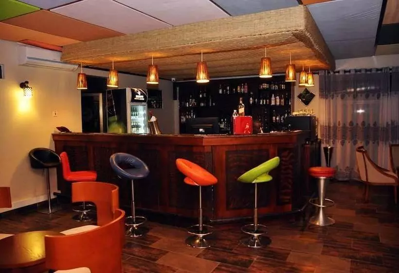 Igongo Country Hotel & Cultural Centre