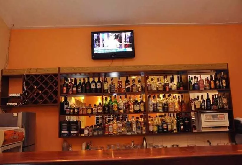 Igongo Country Hotel & Cultural Centre