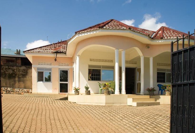 Marphie Hotel Rukungiri