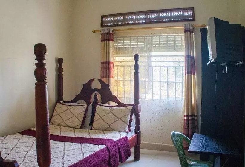 Marphie Hotel Rukungiri