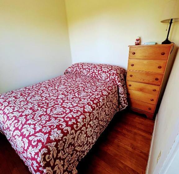 Eden Village Motel And Cottages