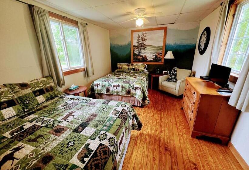 Eden Village Motel And Cottages