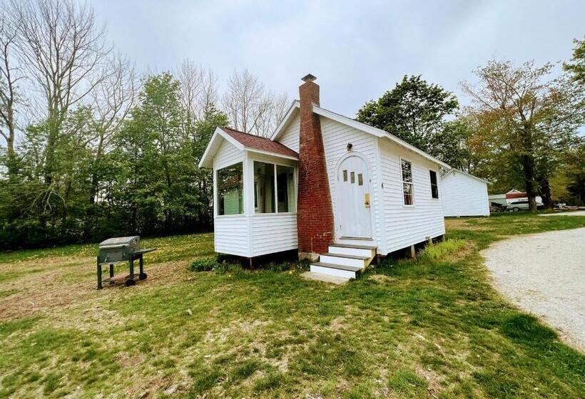 Eden Village Motel And Cottages