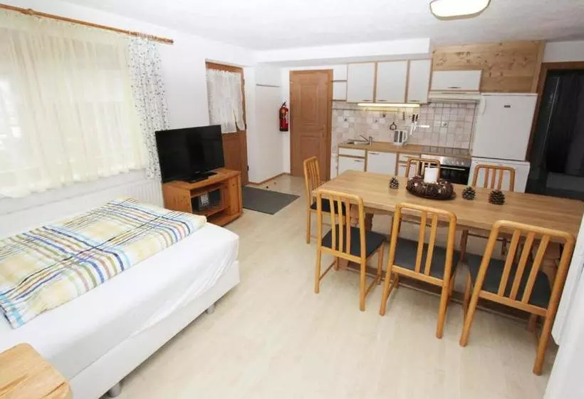 هتل Appartements Berger