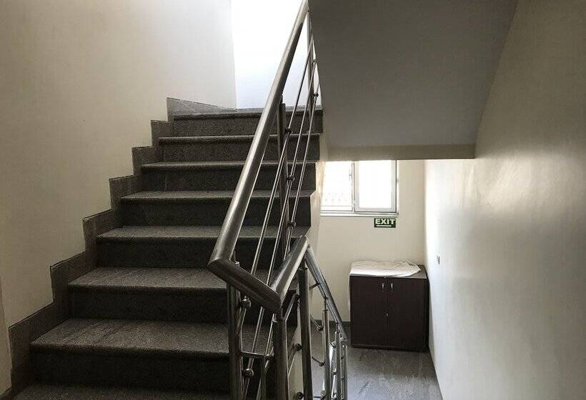 هتل Geeson International New Delhi Railway Station Paharganj