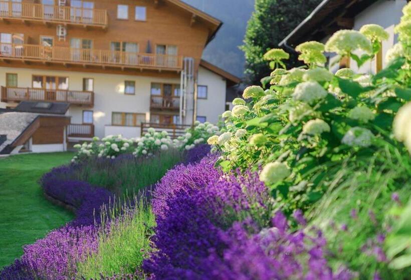 ホテル Ferienanlage Central