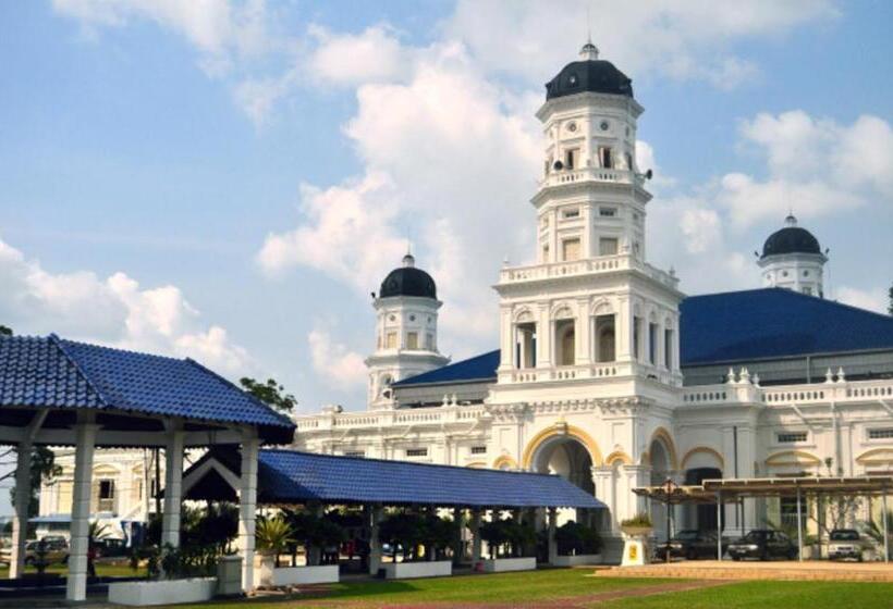 בית מלון כפרי Forest City Marina