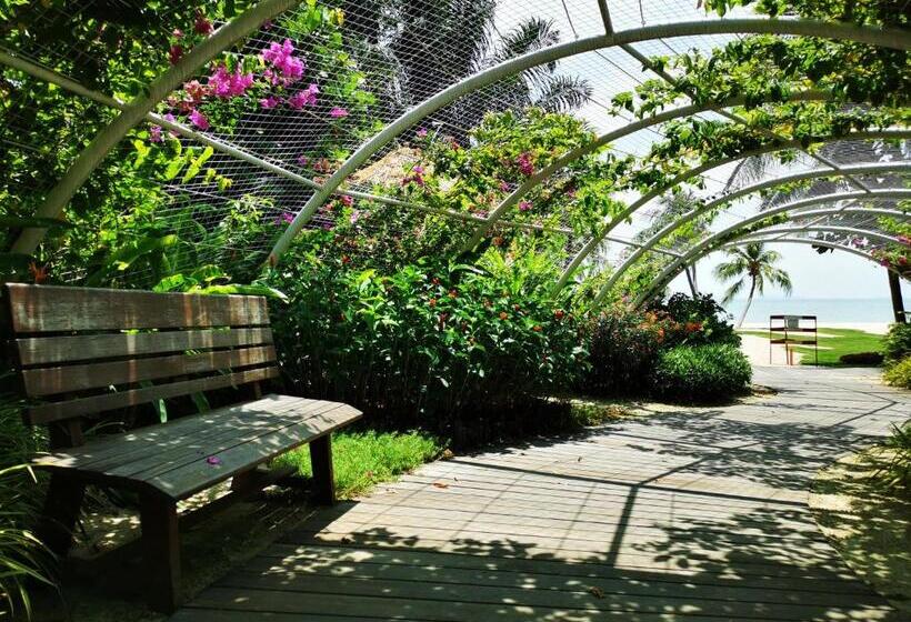 בית מלון כפרי Forest City Marina