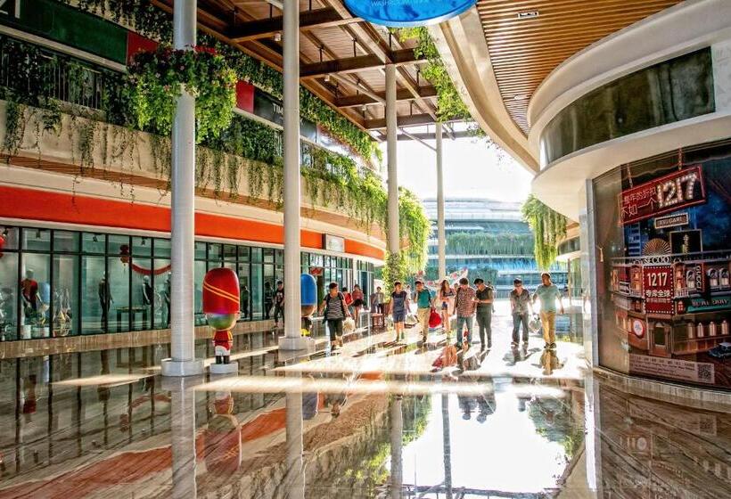 בית מלון כפרי Forest City Marina