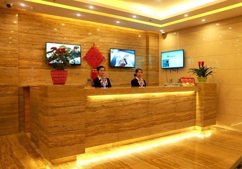Отель Greentree Inn Shanghai Hongqiao Hub Caoan Road Huajiang Branch Road Express