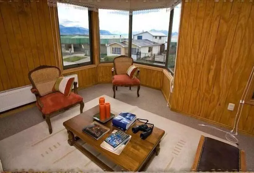 ホテル Keoken Patagonia Bed & Breakfast Puerto Natales