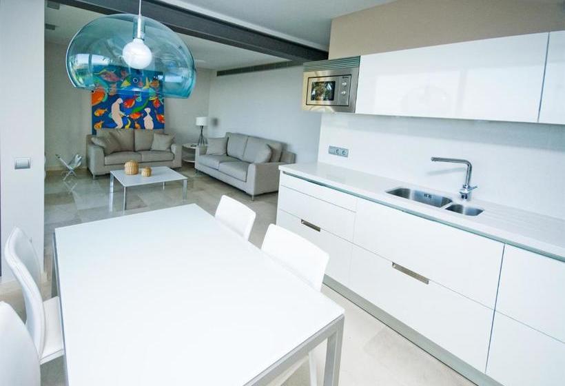 ホテル Las Barcas