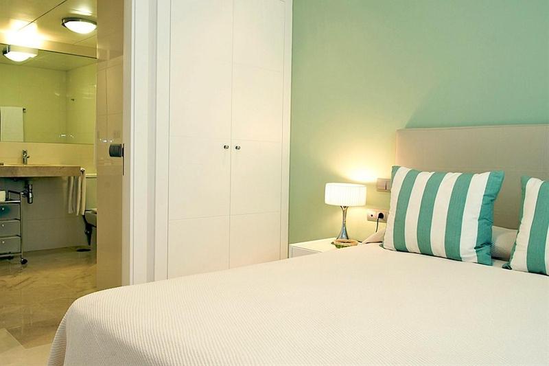 ホテル Las Barcas