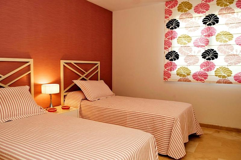 ホテル Las Barcas