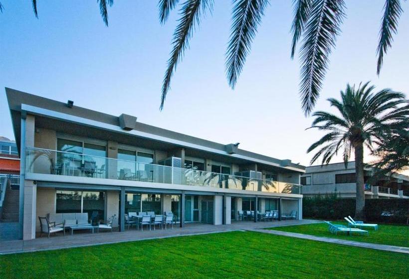 ホテル Las Barcas