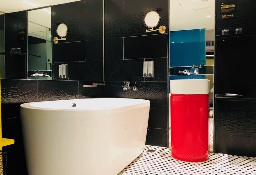 Likto Hotel Free Shuttle Bus To Canton Fair