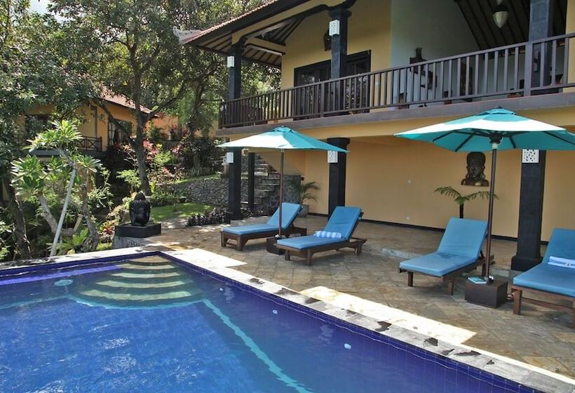 ホテル Puri Mangga Sea View Resort & Spa