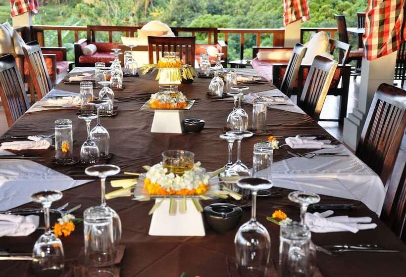 ホテル Puri Mangga Sea View Resort & Spa