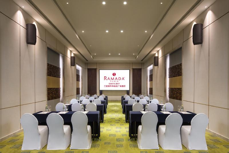 فندق Ramada Plaza By Wyndham Sanya Bay