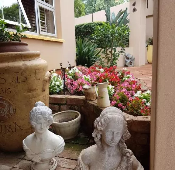 هتل Sekelbos Guesthouse