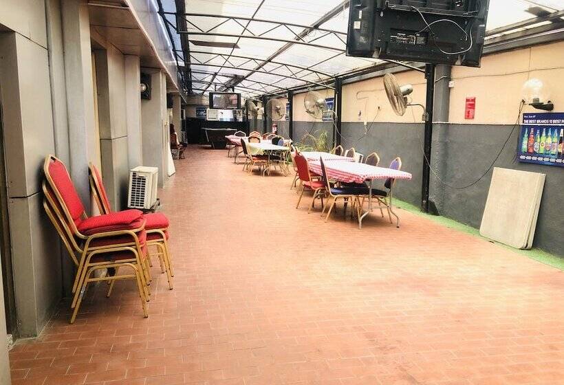 هتل Silver Grandeur