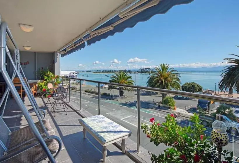 ホテル Waterfront Apartments Nelson