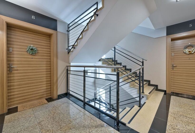 Dom & House   Apartments Parkur