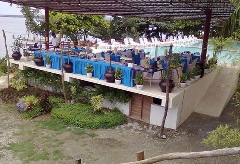 Hotel Almont Beach Resort