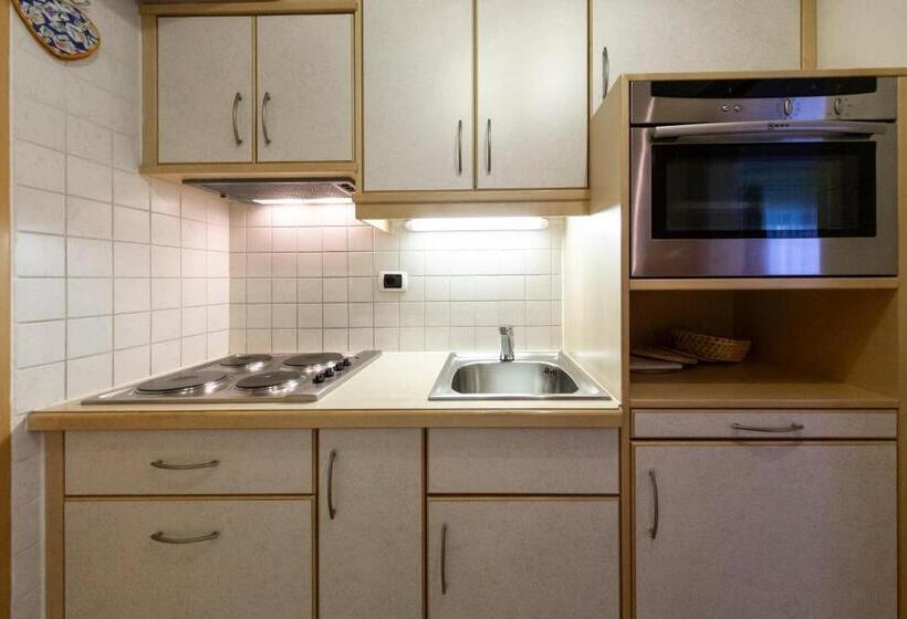 هتل Apartments & Garnì Pre Da Nai