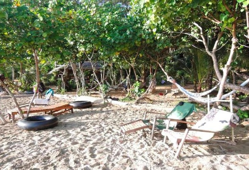 فندق Bonhomie Beach Cottages