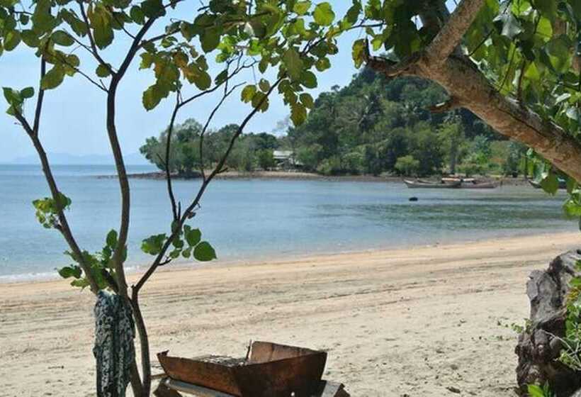 فندق Bonhomie Beach Cottages