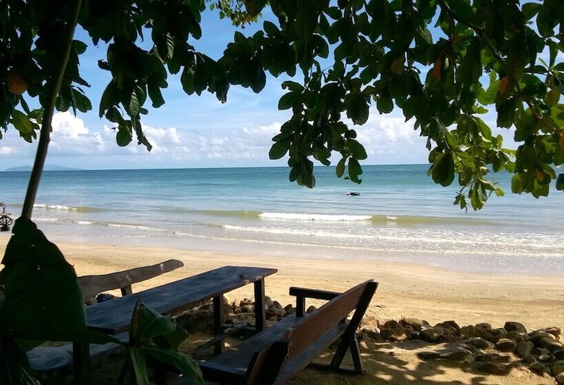 فندق Bonhomie Beach Cottages