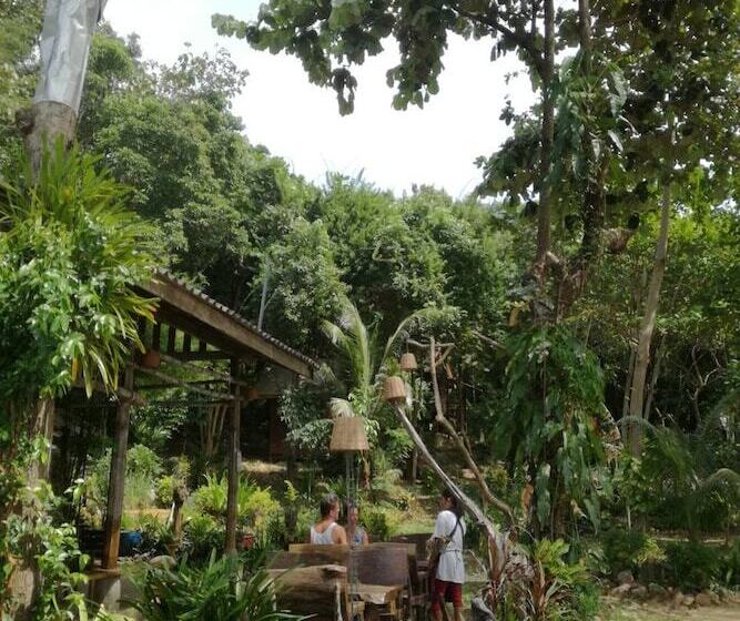 فندق Bonhomie Beach Cottages