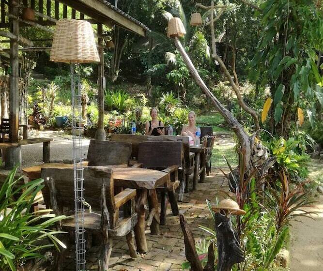 فندق Bonhomie Beach Cottages