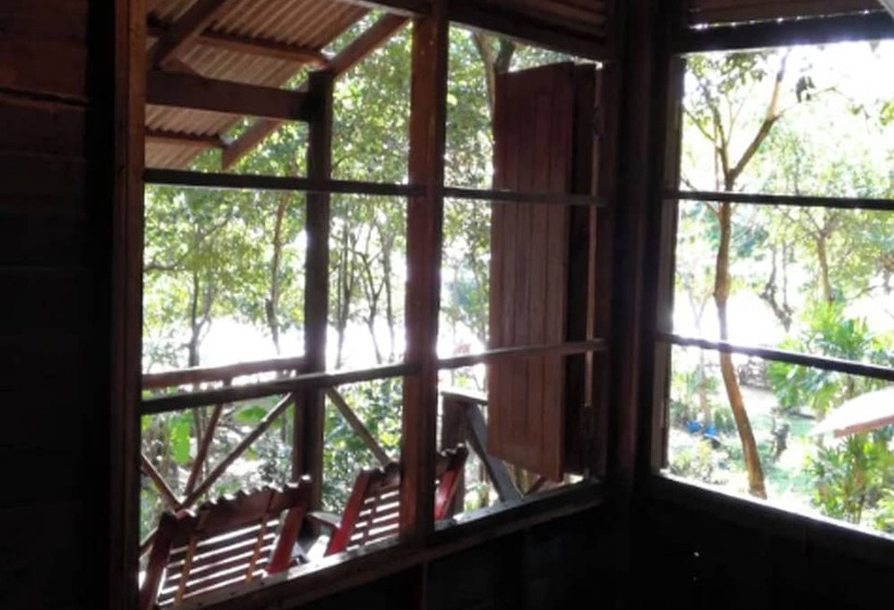 فندق Bonhomie Beach Cottages