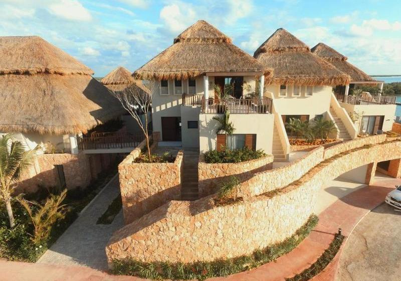 Szálloda Grand Marina Kinuh