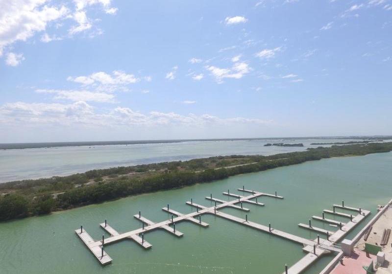 Szálloda Grand Marina Kinuh