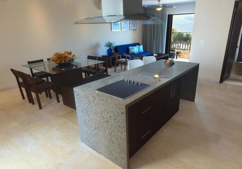 Szálloda Grand Marina Kinuh