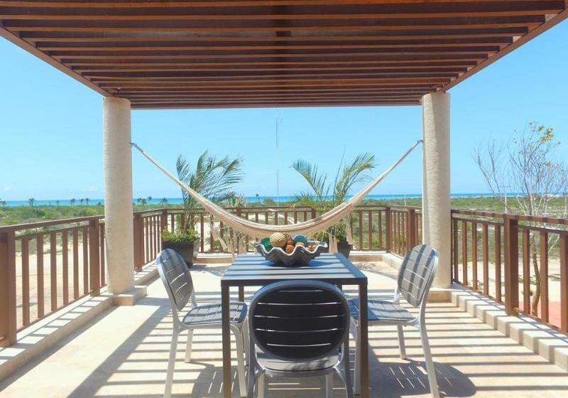 Szálloda Grand Marina Kinuh