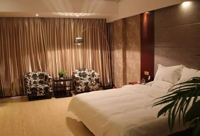 ホテル Greentree Inn Nantong Tongzhou Shiji Avenue Jianghaihuangdu Express