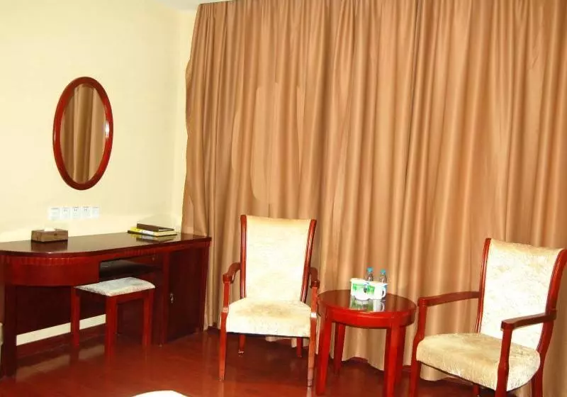 Hotelli Greentree Inn Guangdong Shantou Chaoyang Mianxi Road Business