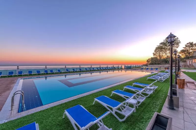 Hotelli Kalibya World Resort & Spa