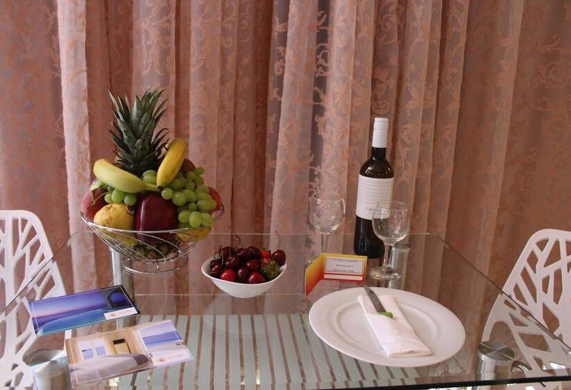 호텔 Pictures Suites