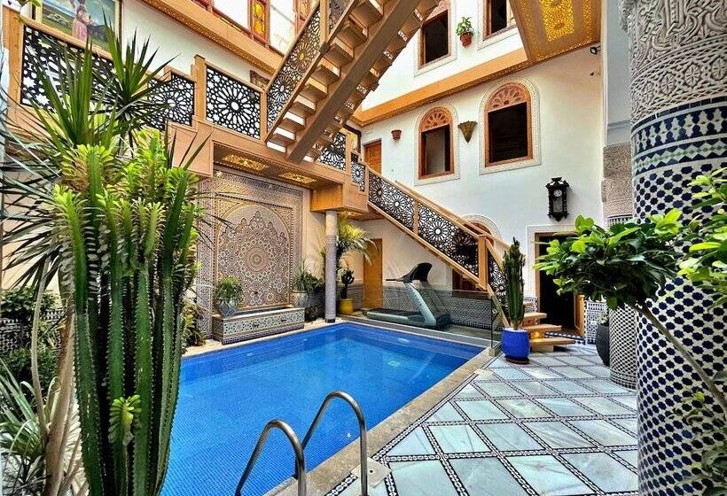 酒店 Riad Marjana Suites & Spa