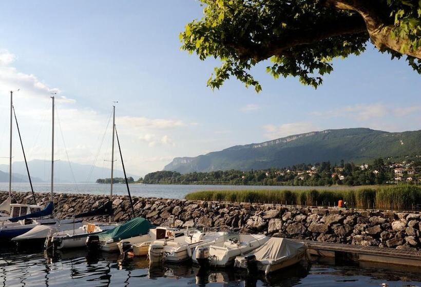 בית מלון כפרי Résidence Les Aigues Blanches