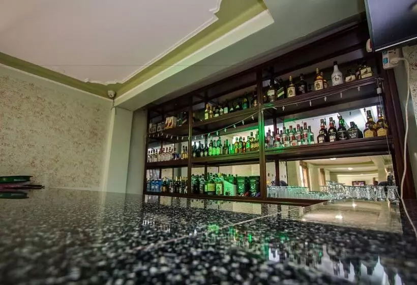 Hotel Tesh